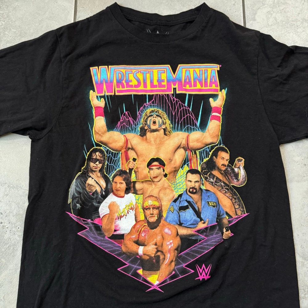 WWE Retro Style WrestleMania Team T-Shirt Size S